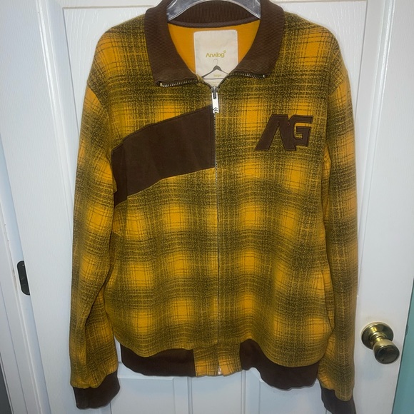 Analog Snowboarding Jacket - Picture 6 of 14